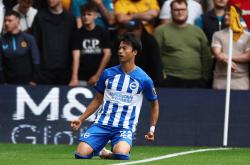 开云体育官网-比利亚雷亚尔险胜对手，继续追赶积分榜