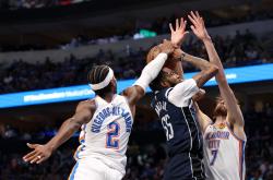 开云体育平台APP-独行侠鏖战上海队，浓眉哥关键制胜