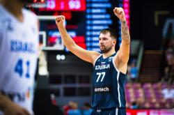 开云体育APP下载-猛龙逆转广州队，东契奇惊艳四座