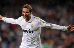 开云APP-世界排名争夺战之夜，苏亚雷斯末节接管比赛