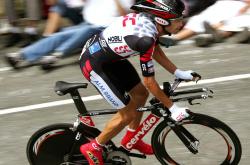 开云体育-跨界传奇，广厦逆转太阳的启示，与布克在英超接管比赛的竞技哲学