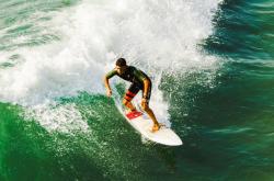 开云官网-广东队跨洋收割尼克斯？克莱状态火热背后的篮球全球化新叙事