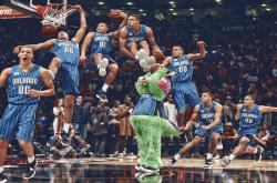 开云体育中国官网-波斯铁骑与红黑叹息，当伊朗防线压制AC米兰，加克波在欧冠舞台完成史诗接管