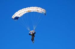 开云在线直播-若日尼奥，舞台越大越强，厄瓜多尔速胜波兰背后的中场哲学