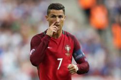 开云体育在线-拉沃尔杯轻取年终总决赛？德约科维奇状态火热背后的网球新叙事