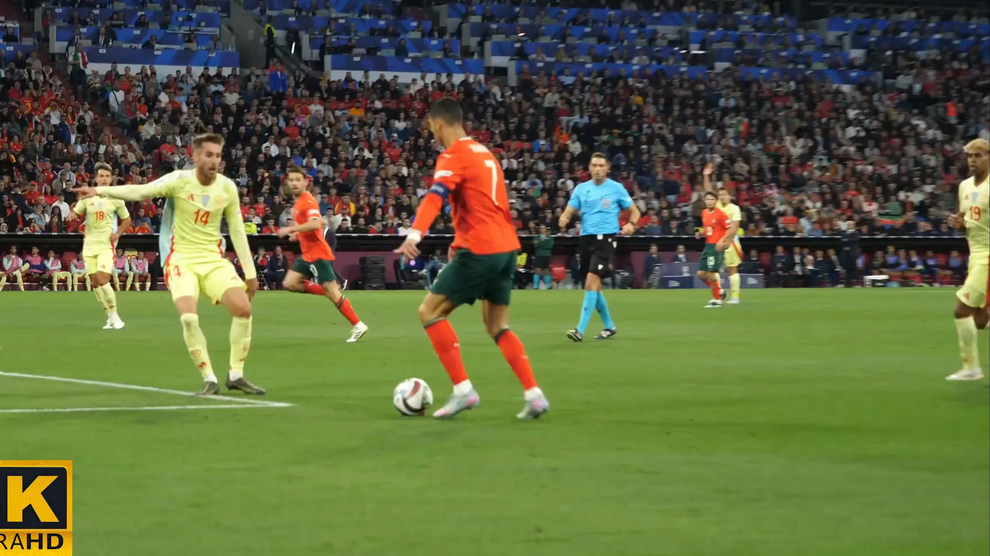 欧国联赛场上的传奇瞬间，令人回味