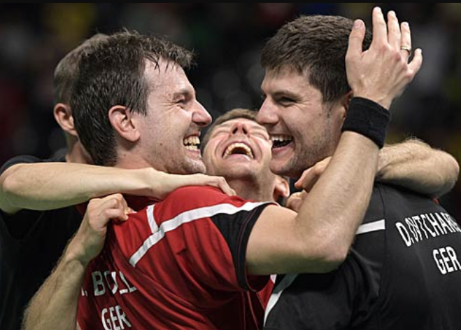 包含日本乒乓球队轻取英国乒乓球队，波尔统治全场的词条