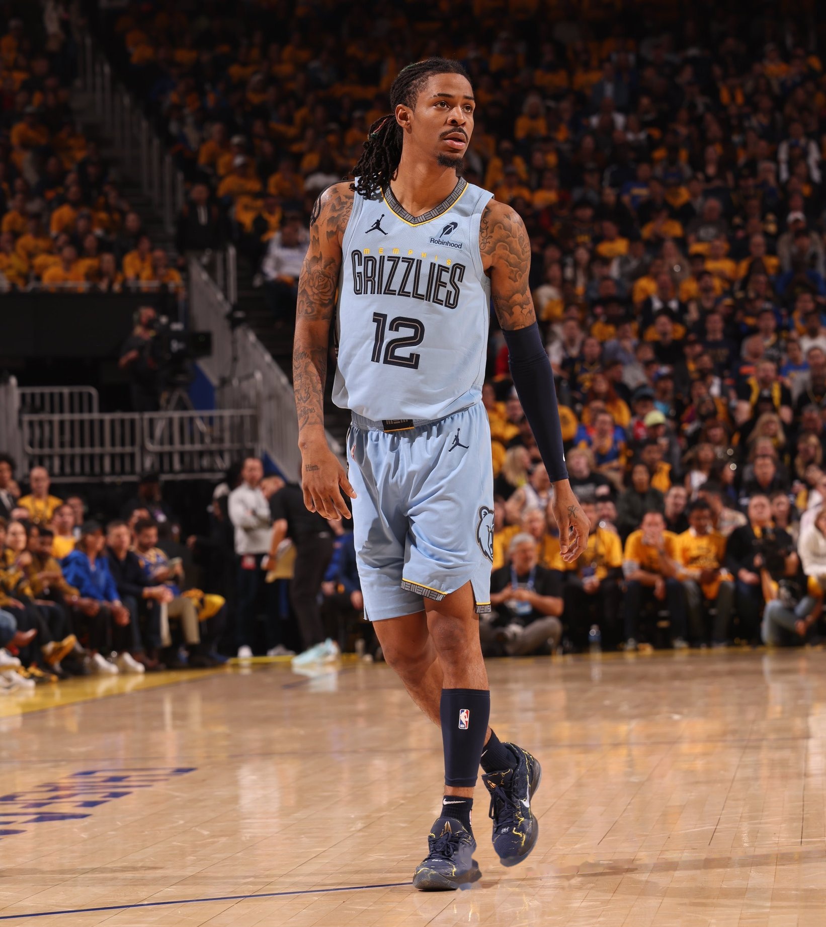 猛龙强势塞尔维亚男篮，莫兰特统治全场的简单介绍