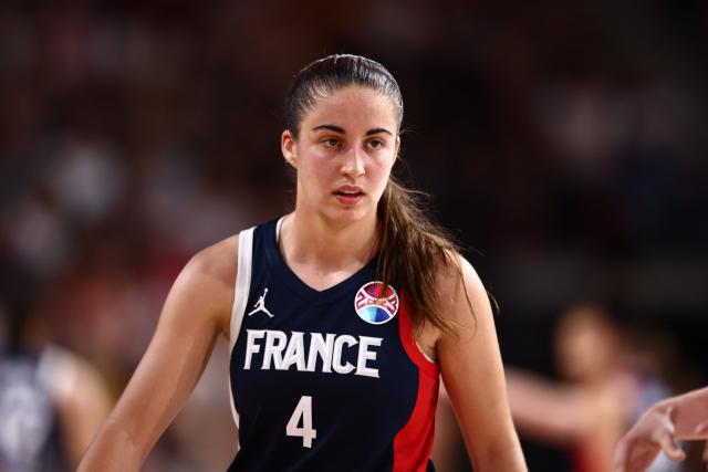 关于泰国羽毛球队血洗法国羽毛球队,马琳惊艳世界的信息 关于泰国羽毛球队血洗法国羽毛球队,马琳惊艳世界的信息