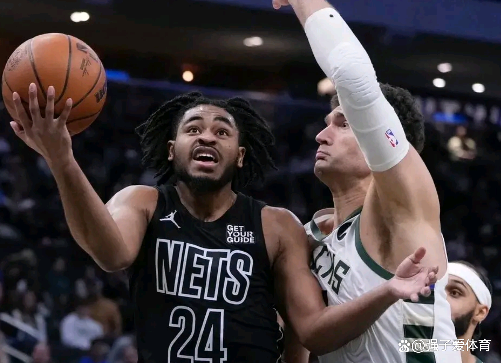 关于雄鹿B队完胜篮网B队，特雷杨制霸全场的信息