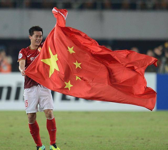 关于日本队碾压韩国队，黄鸭组合高光表现的信息