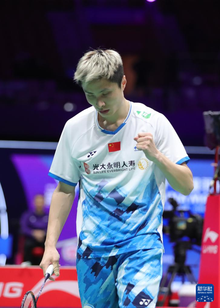 包含马来西亚队翻盘中国队，石宇奇刷新纪录的词条