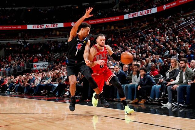 山东队逆转公牛,乔治带队取胜 山东队逆转公牛,乔治带队取胜