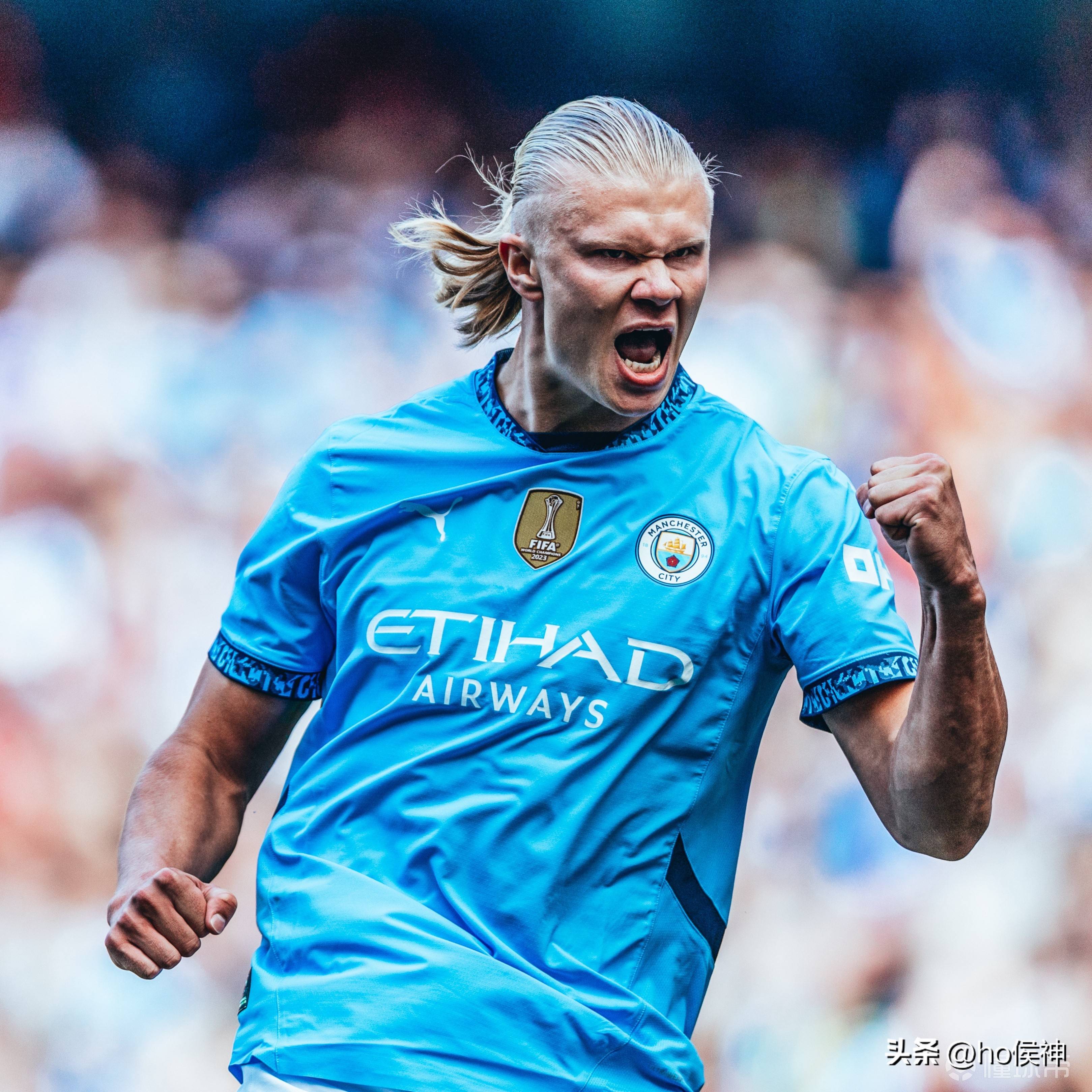 曼城客场逼平曼联，收获英超殿军