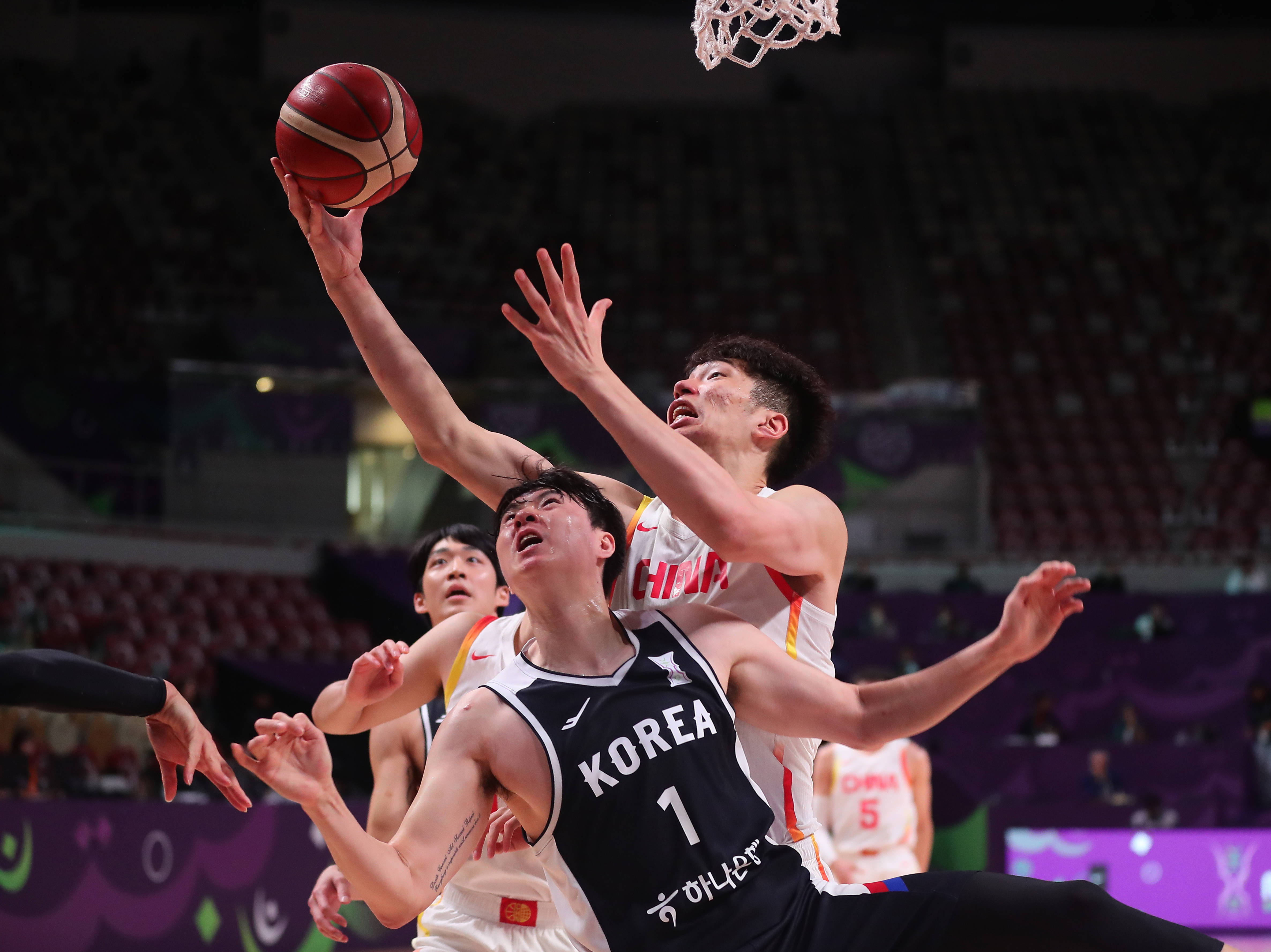 欧亚区球队在国际篮球盛事中获胜 欧亚区球队在国际篮球盛事中获胜