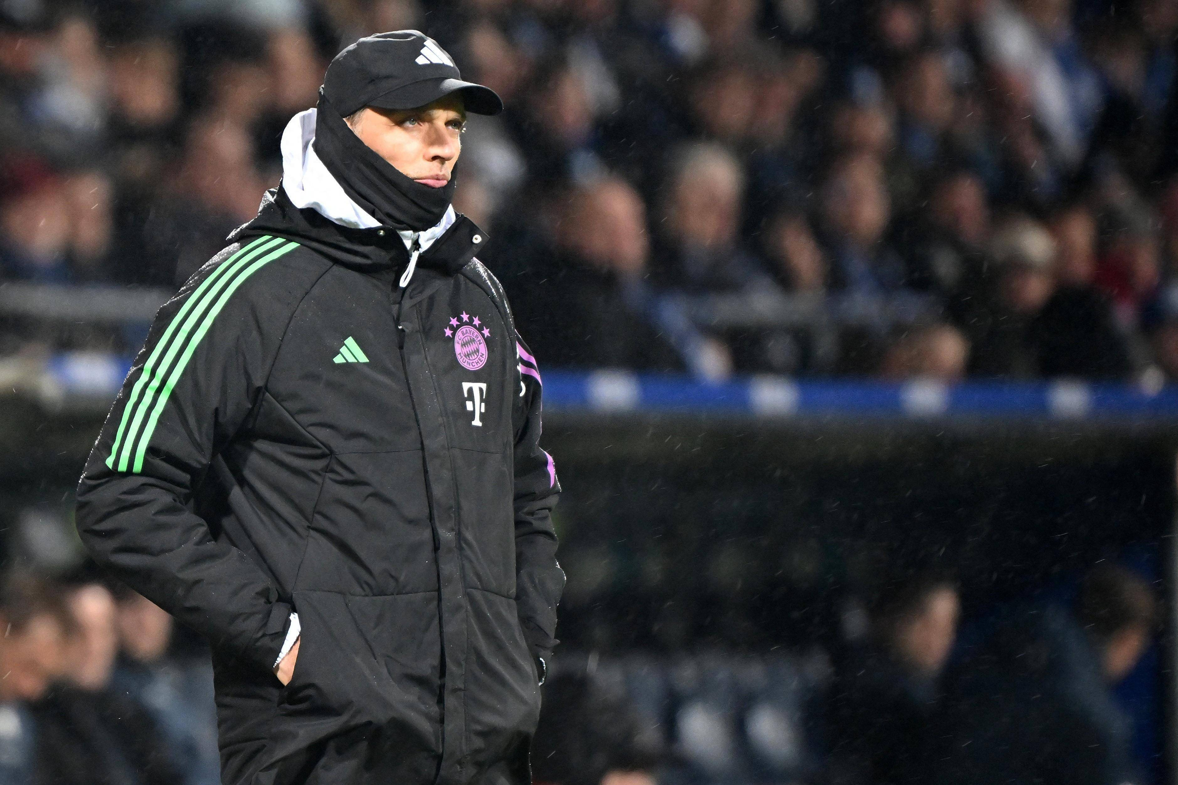 包含赫塔费主帅遭遇下课危机，欧冠中坚难持的词条