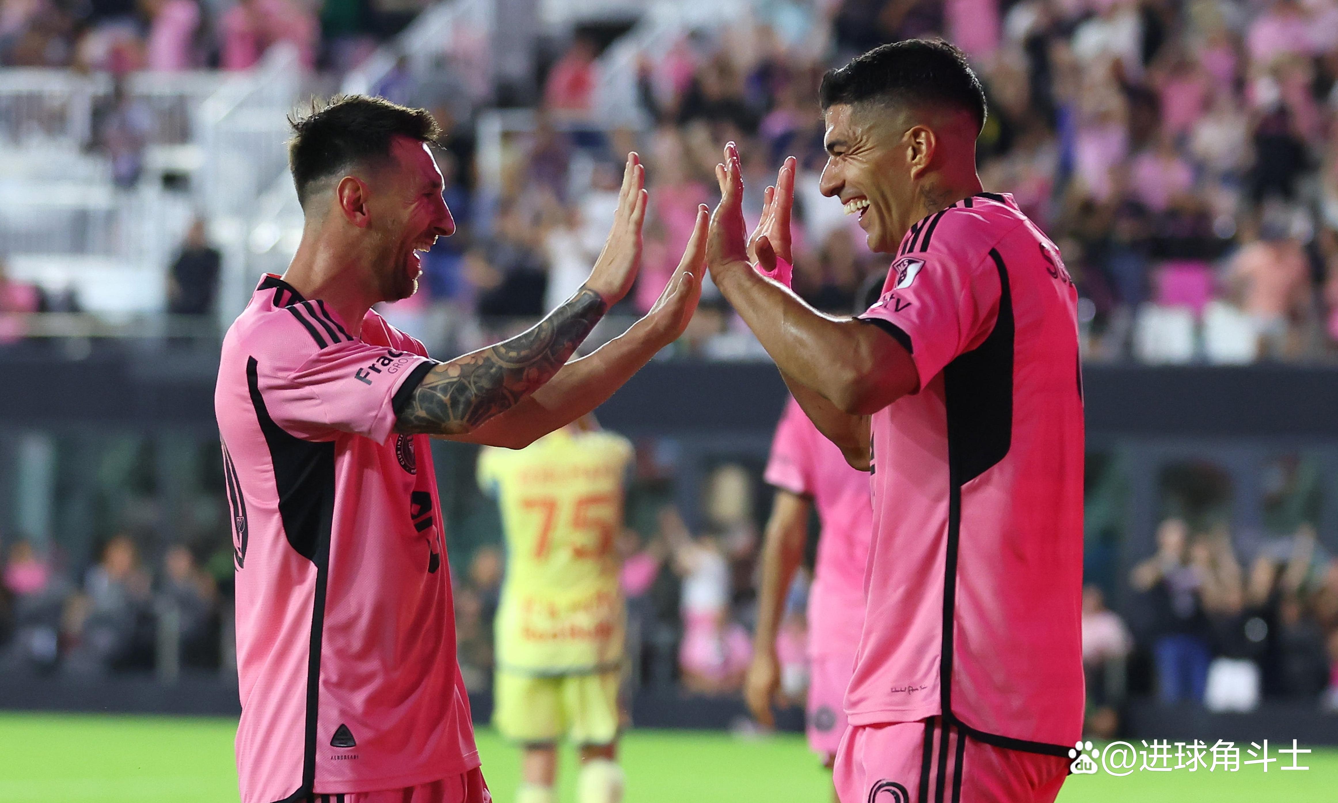 包含阿尔梅里亚客场战胜对手，取得关键胜利的词条