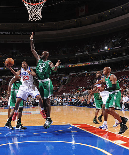 关于哈斯车队轻取威廉姆斯，诺里斯惊艳四座的信息