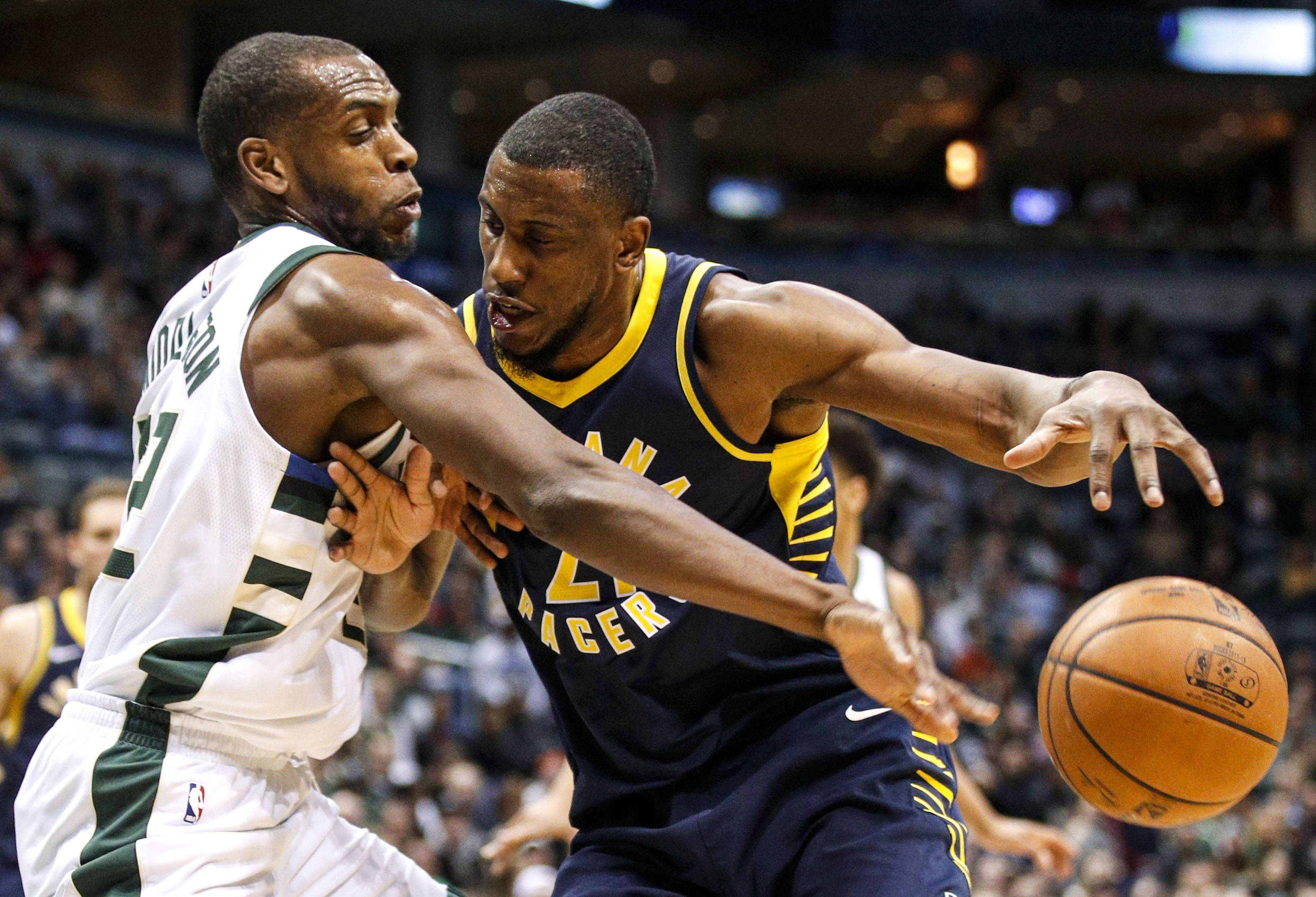 雄鹿队外线表现出色强势赢下比赛的简单介绍 雄鹿队外线表现出色强势赢下比赛的简单介绍