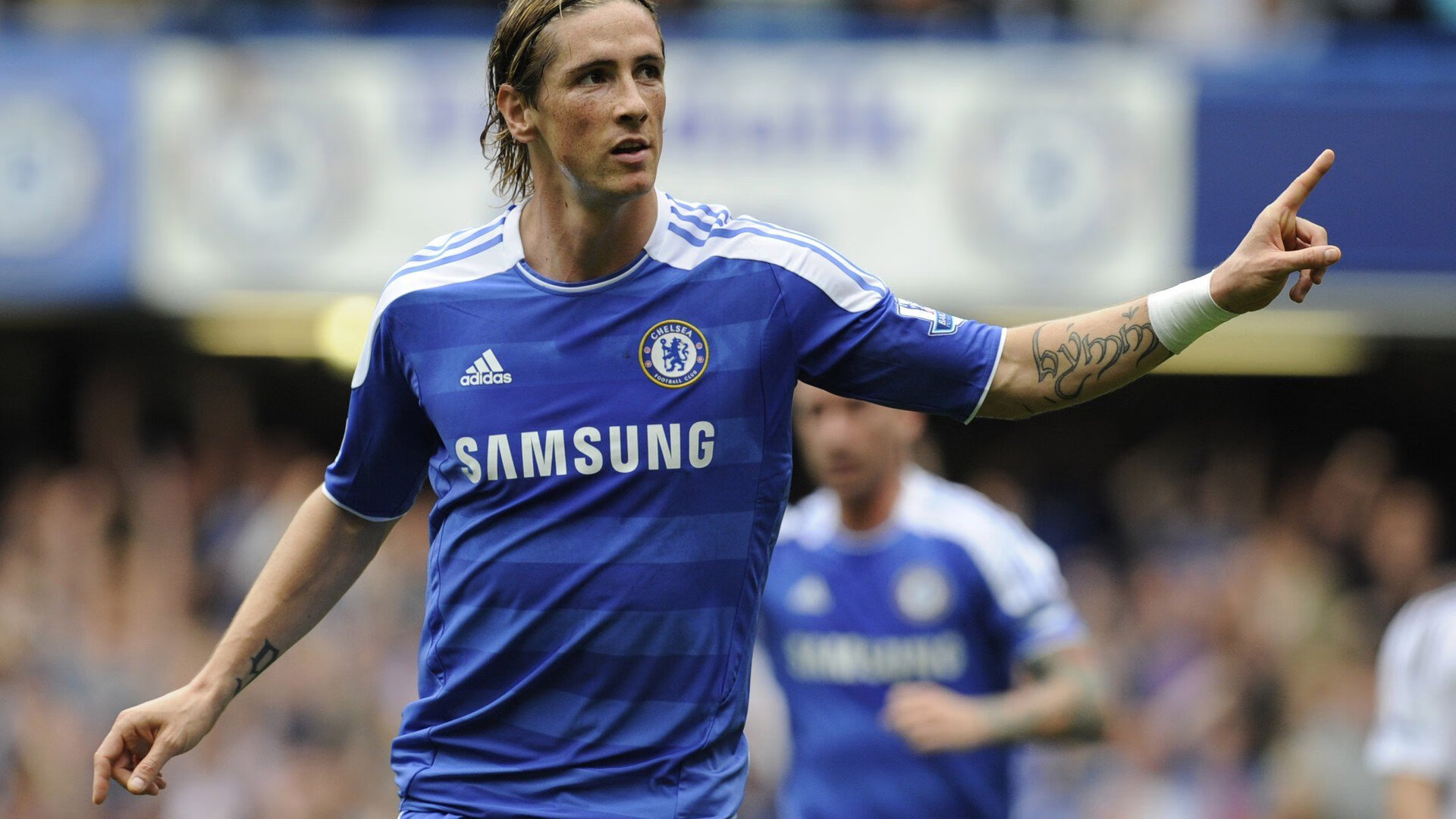 F1新赛季揭幕战之夜，加克波惊艳四座，速度与激情的双重盛宴