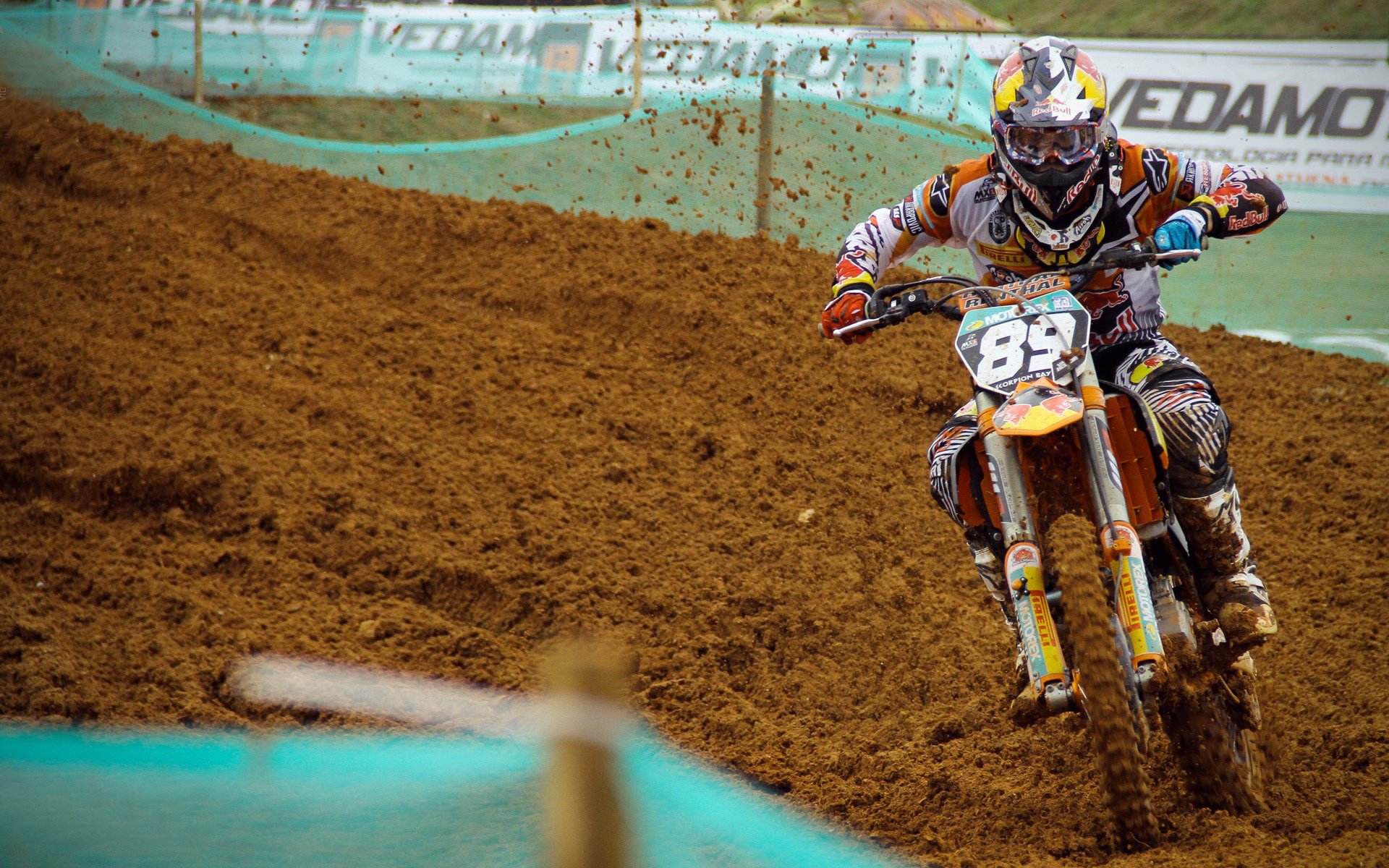 意甲焦点战启示录，从奥地利打穿秘鲁看足球战术的唯一性