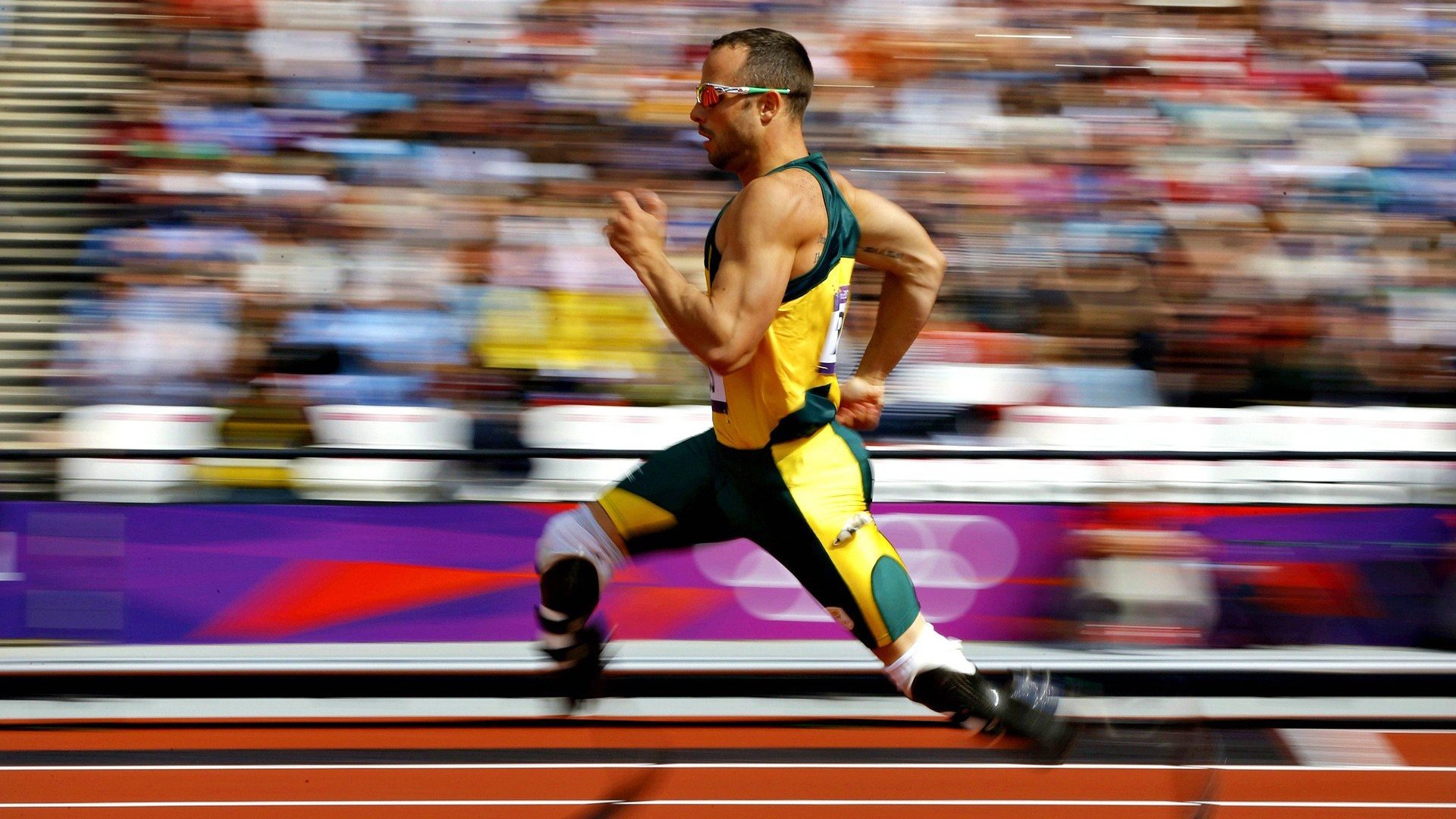 步行者鏖战尼克斯，霍勒迪状态火热助球队险胜